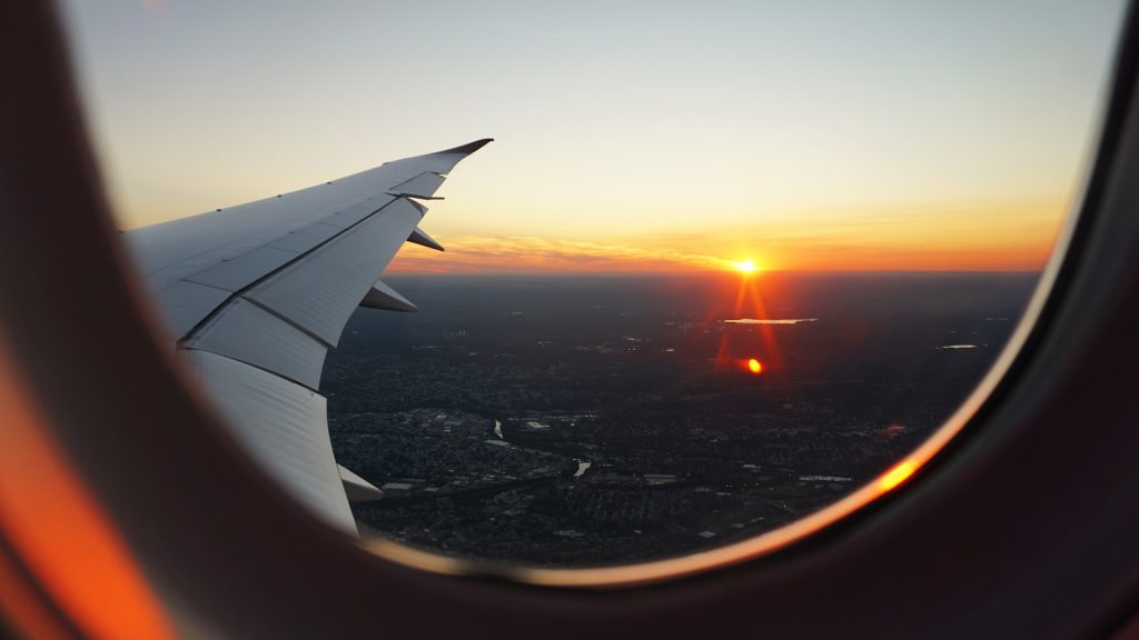 Utsikt fra fly rett før landing
