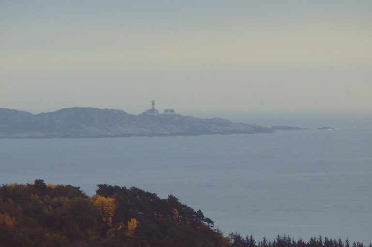 Utsikt mot Ryvingen fra Mandal i Lindesnes