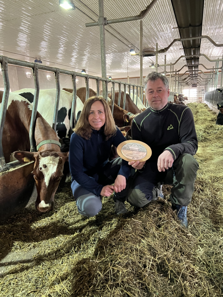 To som driver gården sammen