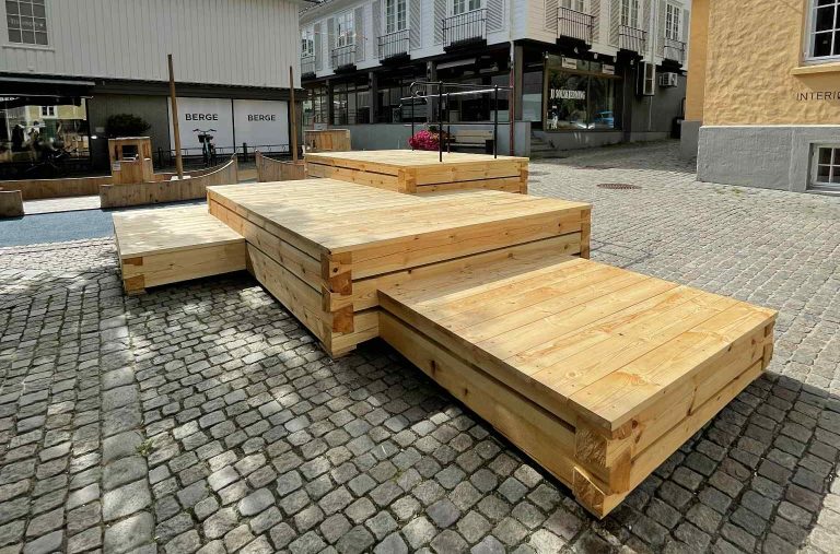 Flere sittebord