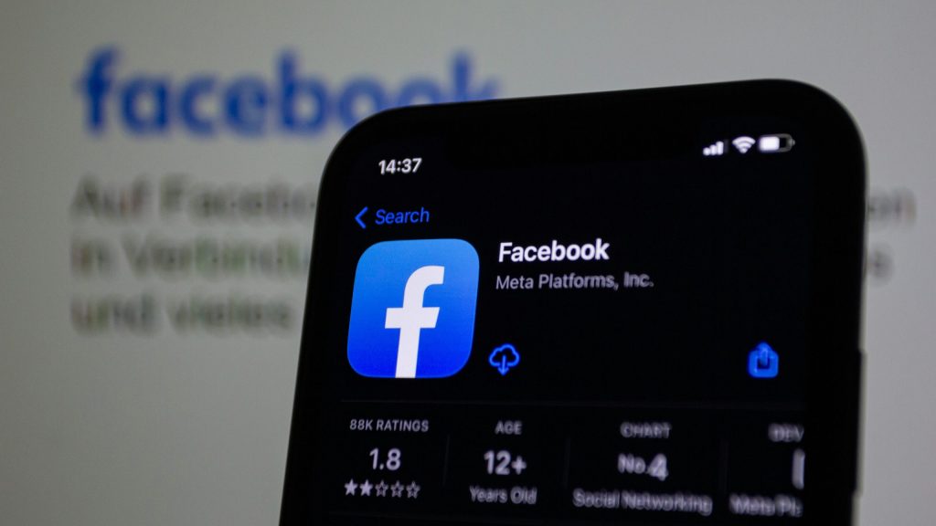 Facebook logo og mobil