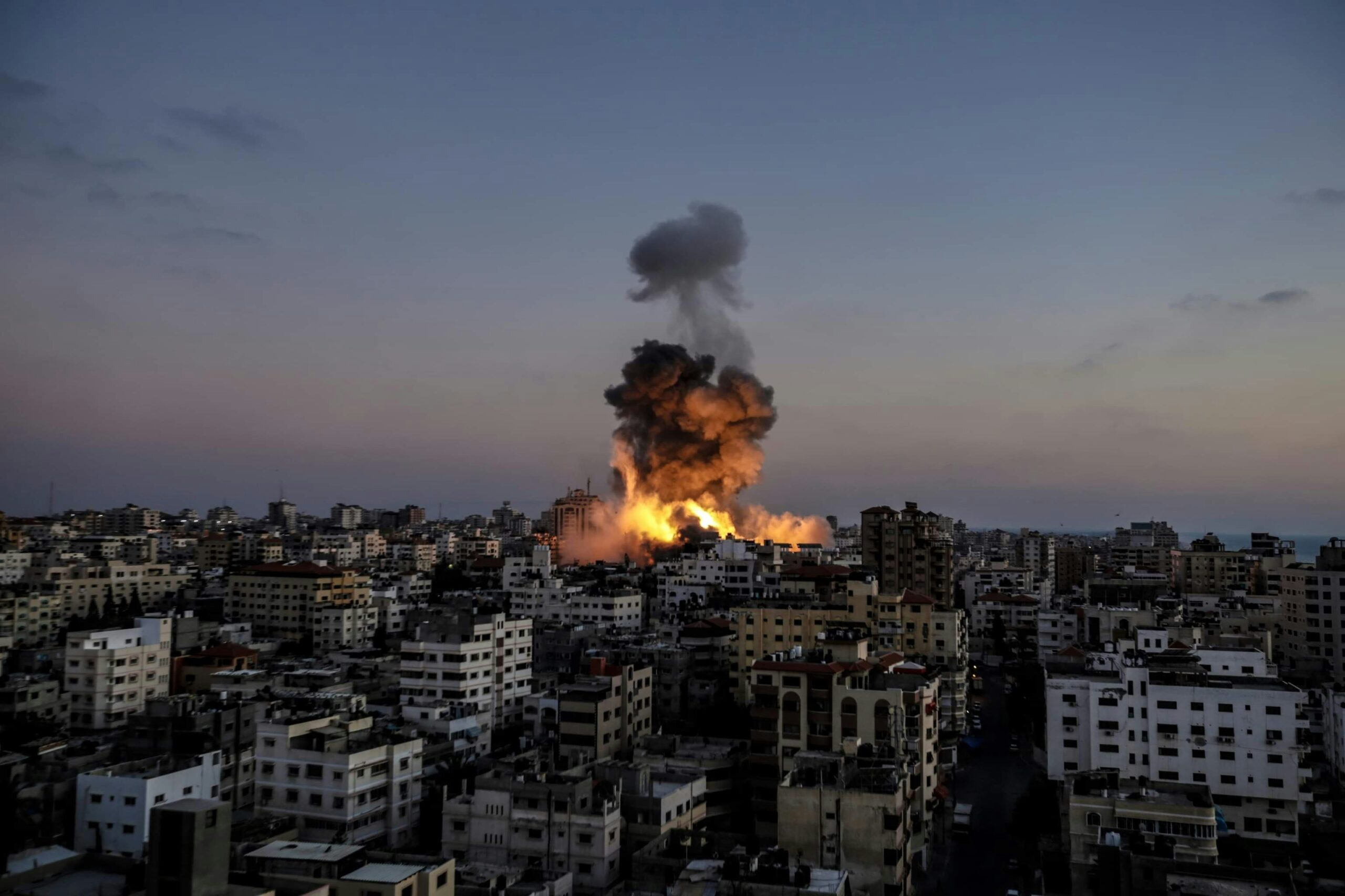 Bomber som sprenger i Gaza
